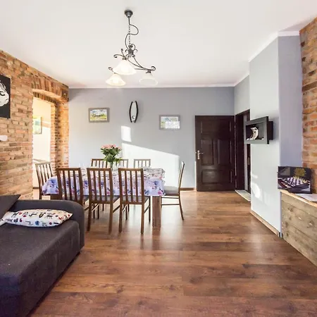 Апартаменты Izerskie - Ul. Wczasowa 8 *