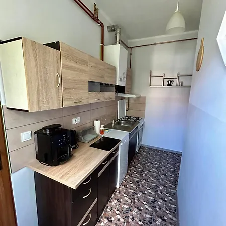 Izerskie - Ul. Wczasowa 8