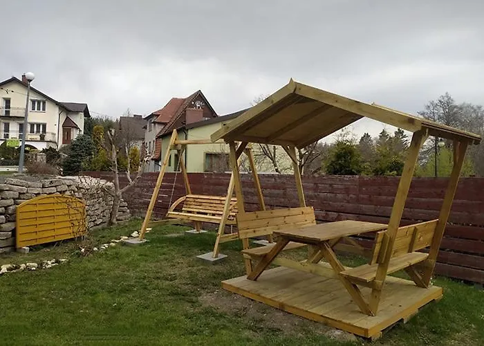 Izerskie - Ul. Wczasowa 8 Świeradów-Zdrój