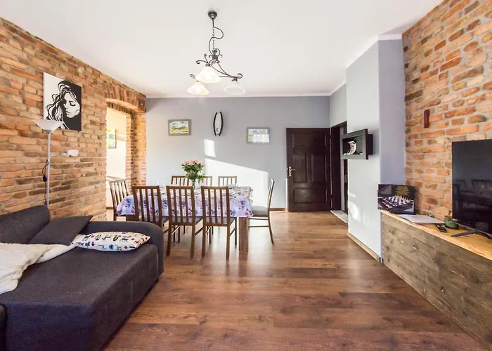 Apartament Izerskie - Ul. Wczasowa 8 *