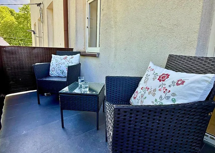 Apartament Izerskie - Ul. Wczasowa 8 *